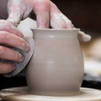 Stumptown Art Studio - Whitefish Montana - Vacay Whitefish - tour pottery decorate family fun